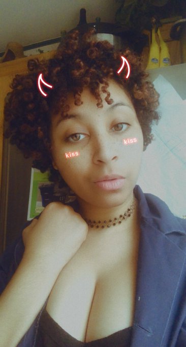 PrinceCherry 🏳️‍🌈 🏳️‍⚧️ 🏳️‍🌈 - 1 pic. This twist out tho 🔥🔥🔥 Cum sub to my cute lil phat ass for ONLY $5.25! https://t.co/NPSlzRnvB3 💋💋💋 Get a deliciously FREE preview at https://t.co/RH0S8u8Fnx NSFW SW EroticContentCreator BlackSW POCSW PanSW OnlyFans SellingContent CherryHoneyBuns https://t.co/9AIhyIQLd1