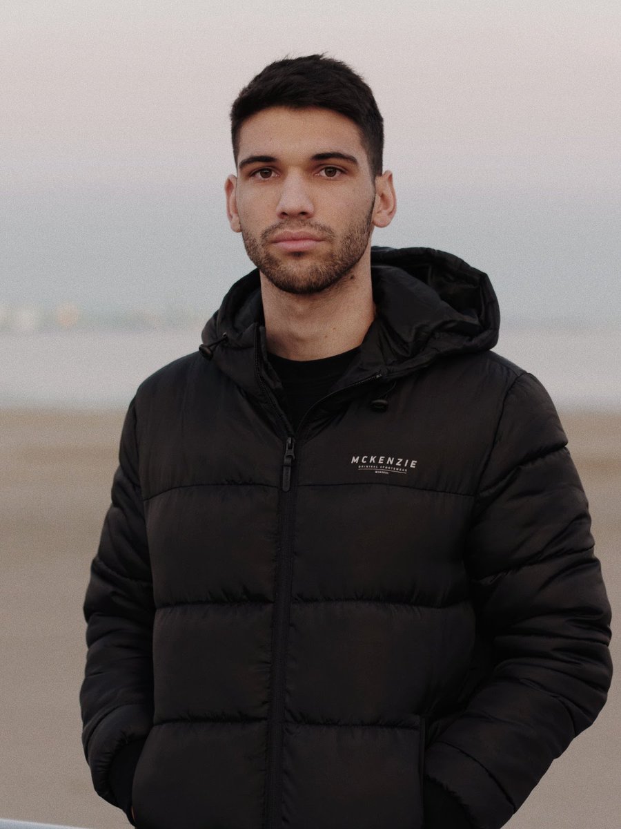 ENC_CSE's tweet photo. Meet Didac!
Didac is our Organic Chemistry tutor. He is a Chemistry major and Engineering minor and his favorite class is Organic Chemistry.
Didac’s biggest study tip is to not wait until the last day to study or do homework and be organized! https://t.co/Kc6DrPL0pO
