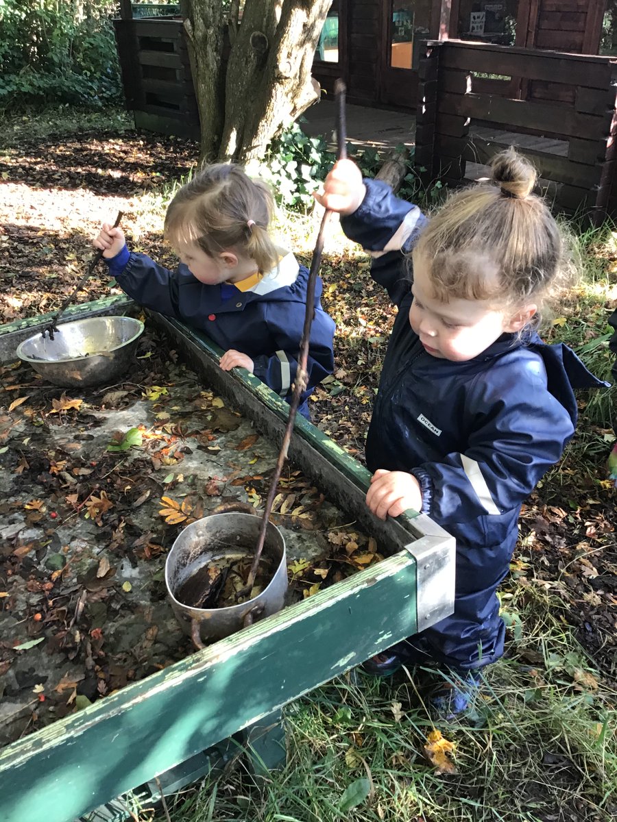EvertonNursery's tweet photo. Displaying curiosity as we explore nature during today’s forest school session. Developing our creativity and imagination. #nature #outdoorplay #heyworthclass #forestschool #EYFS https://t.co/5koIHSTUzu