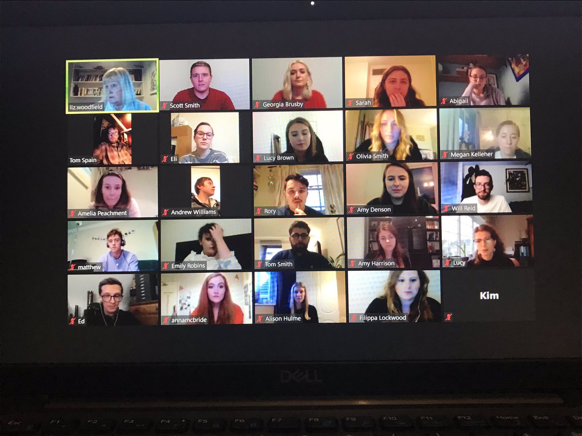 scott_smith9's tweet photo. Really great to catch up tonight with some of the former CWGC and CWGF Interns who are part of the alumni group we launched earlier this year. #CWGCinterns #CWGFinterns https://t.co/Izsi6EFWBJ