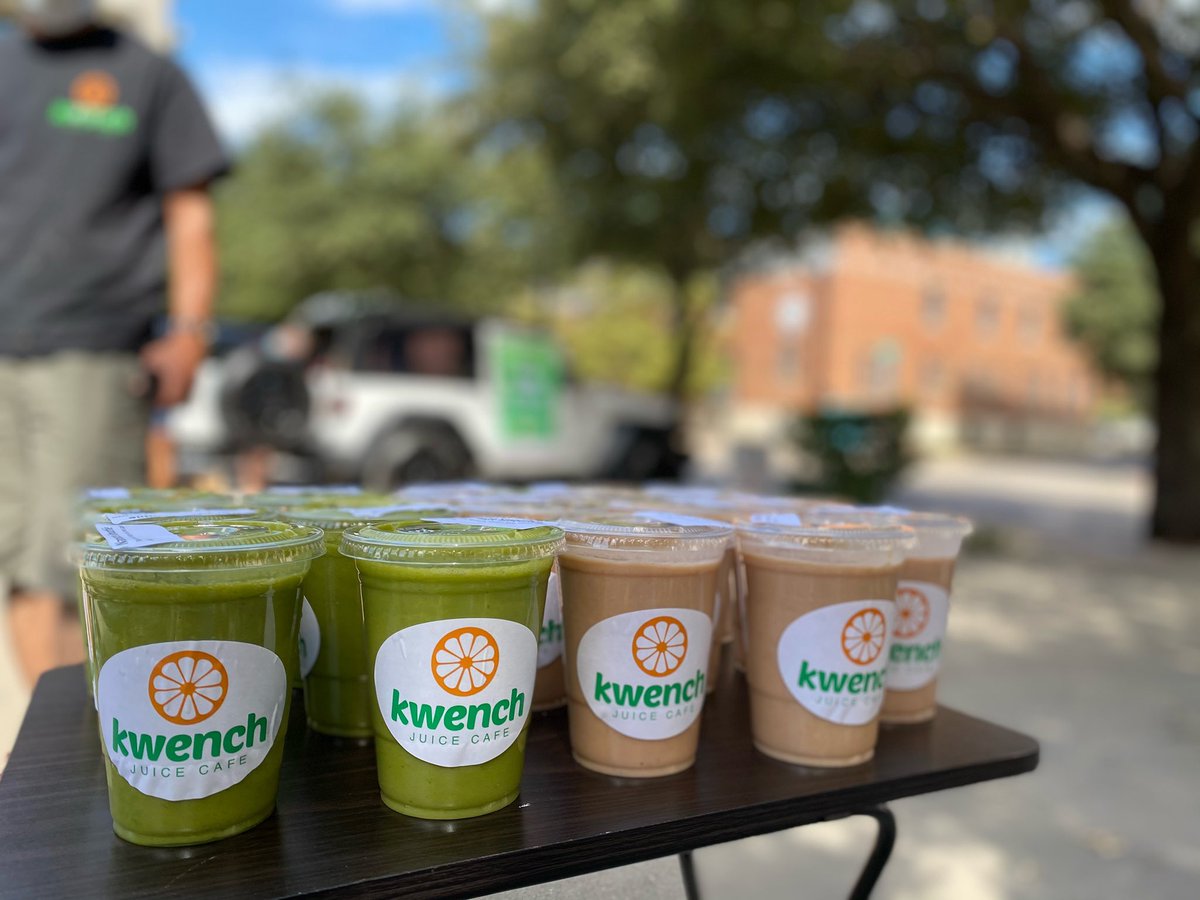 WCKitchen's tweet photo. Voting has started in Dallas, Texas! WCK is set up with free, fresh sandwiches prepared by local chefs near the American Airlines Center—home of the @dallasmavs 🏀 Our Relief Team in Texas is also serving food in Austin &amp; Houston today, more to come! #ChefsForThePolls https://t.co/0Av9HqJuzI