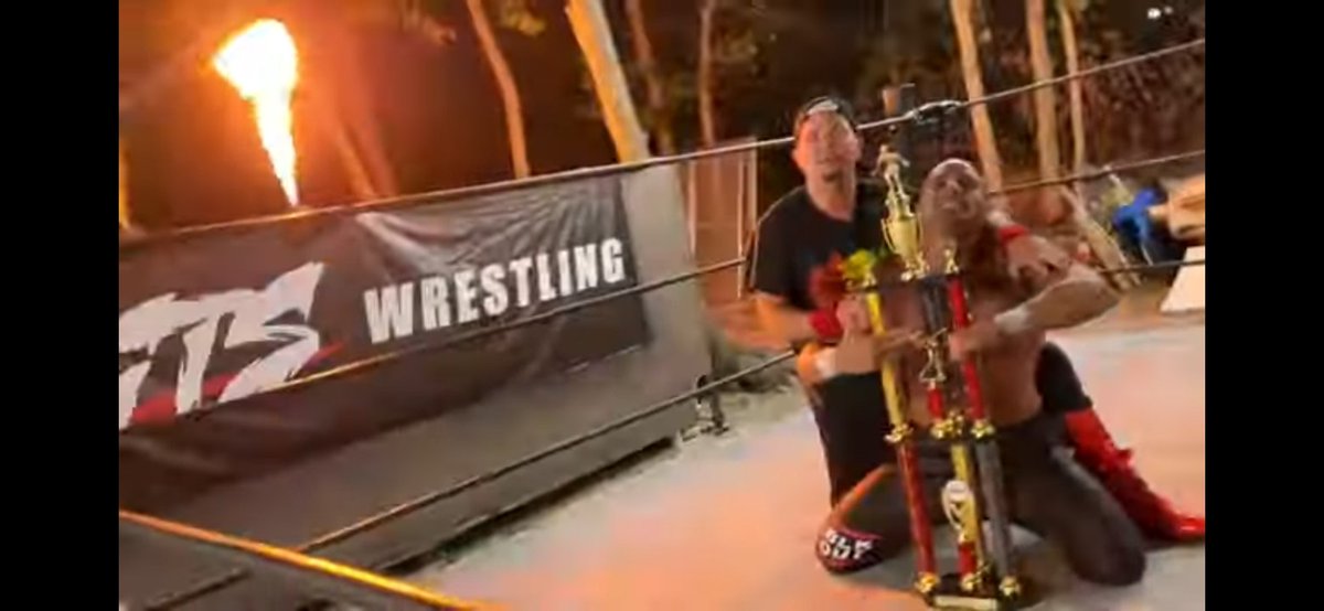FinalBoss215's tweet photo. After becoming the 2020 @ACW_Pro King Of Maryland Champion on @GrimsToyShow, it was only right to hit the  @runjewels pose! @KillerMike @therealelp @realellsworth @BarstoolRadio @BWalkerSEC @bigtroubleBB https://t.co/qImggA0ocw