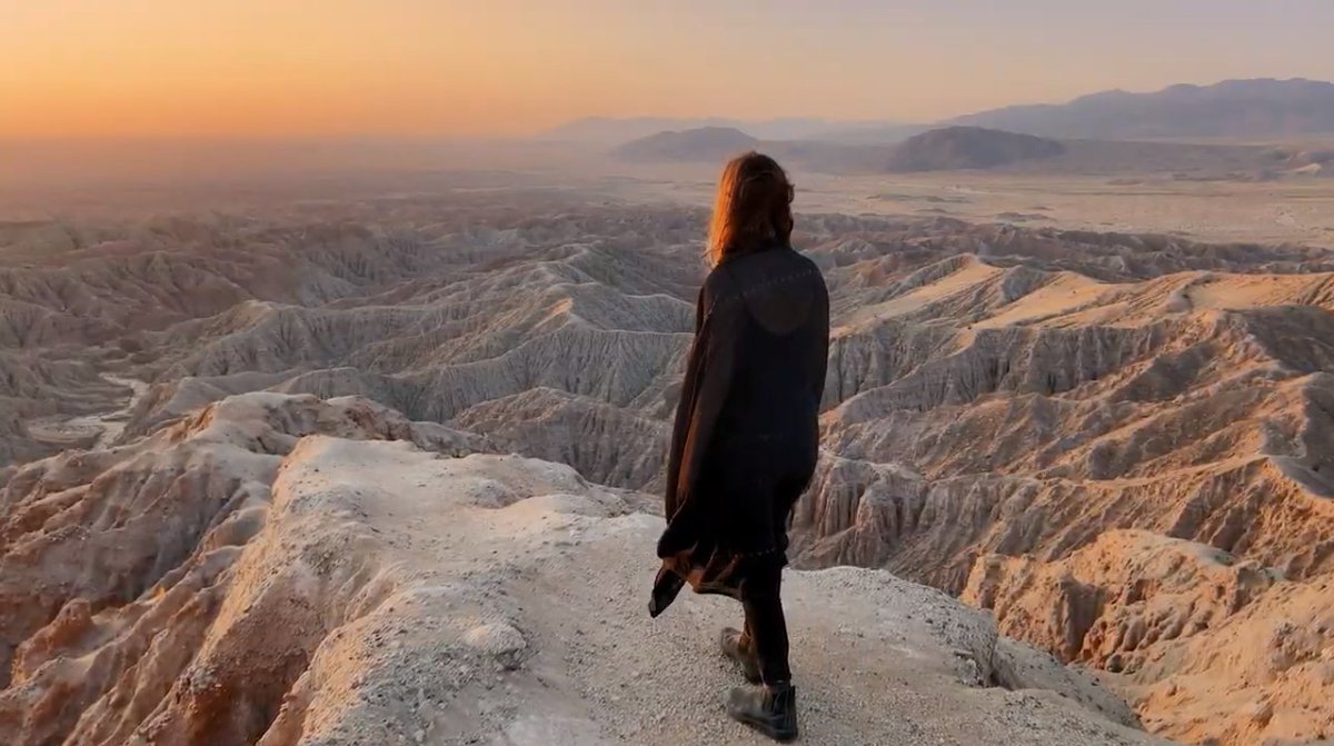 GQ México y Latam's tweet - "¡¡¡ORGULLO!!! El Chivo Lubezki en #AppleEvent  nos demostró cómo hacer un corto con el nuevo #iPhone12Pro en versión Dolby  Vision HDR ???? " - Trendsmap