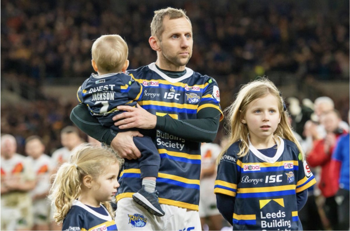 SteveRicketts60's tweet photo. This guy should be BBC sports Personality of the year. Rob Burrow a true giant in any world not only the world of sport. During these troubled times, what a inspiration! https://t.co/ubCuQSOzh3