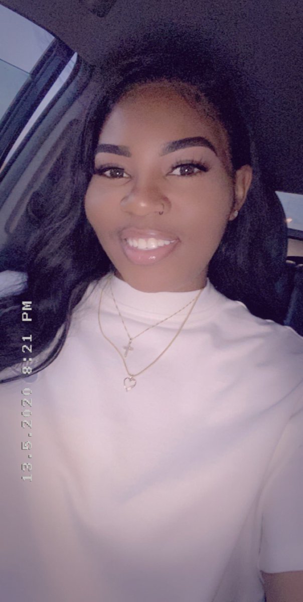 maliciousBEAUTY's tweet photo. @OGTrippleThreat Drop yall selfies #Facecardchallenge #Facecard https://t.co/ksNDxeDByW