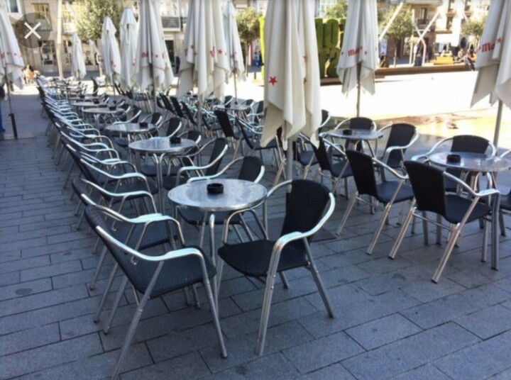 juanangeljodar's tweet photo. Aquí, reservando sitio para mi clase de mañana. Mucho más seguro que en la facultad, ome por favó!
✋enga, a ustedes! https://t.co/NdPwaQVJrC