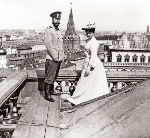 Tsar Nicholas II of Russia and Tsarina Alexandra Feodorovna standing on the roof of the Grand Kremlin Palace, their official residence in the city of Moscow.