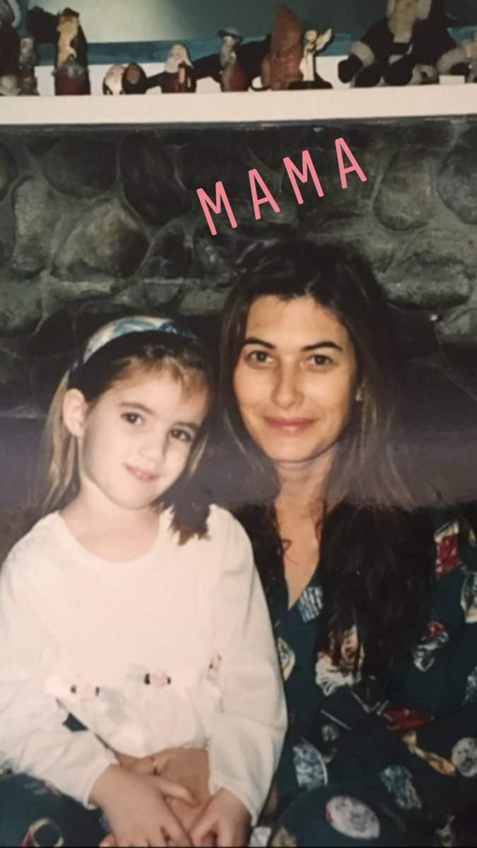 EmLove59's tweet photo. 🥰❤️💞 Happy Birthday #KellyCunningham 🎂🎉 💕☮️🌸 https://t.co/mjtL6t9umC