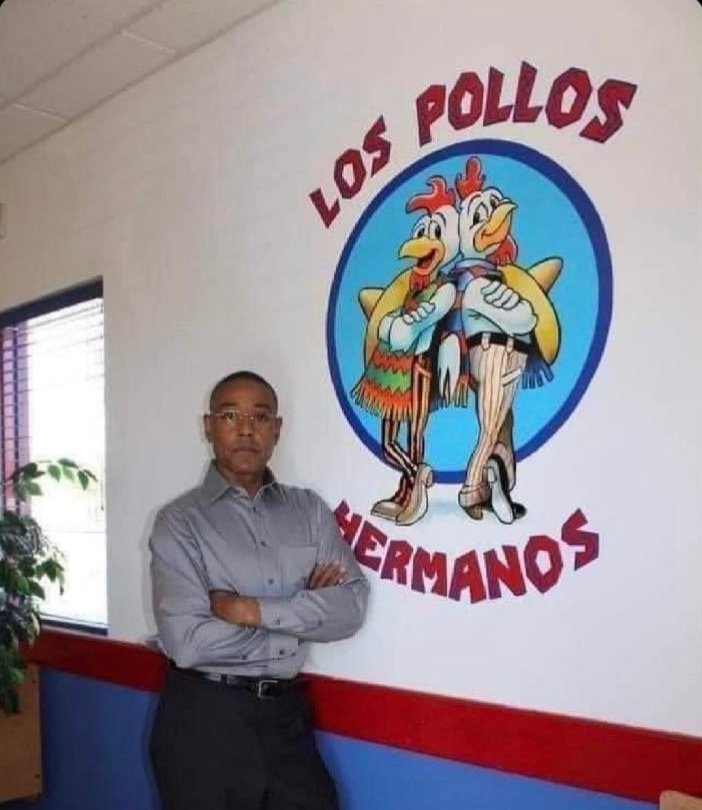 O meu tio Gustavo abriu no início do ano um restaurante de Fried Chicken. Mas devido à pandemia a coisa não está fácil. Podem retweetar para chegar a muita gente? Adoro-te tio.  Vai tudo correr bem ❤️🌈