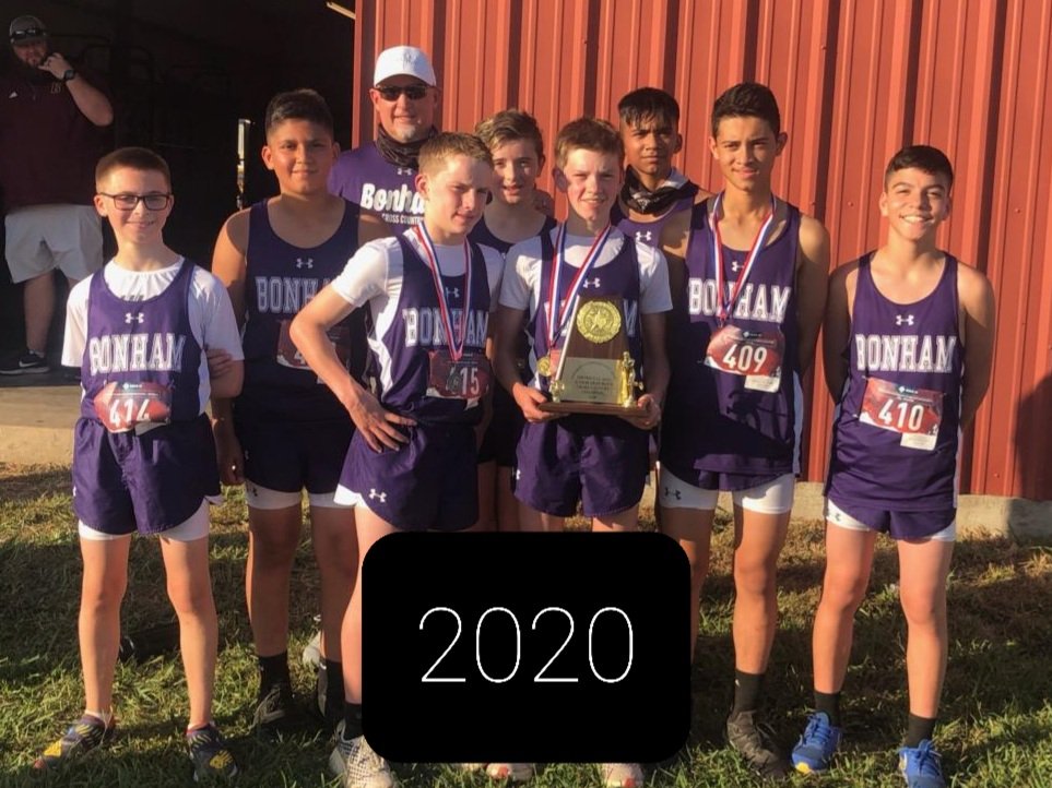 BonhamCCountry's tweet photo. One year ago these guys were district runner-up. Today they are Champs! Congrats guys! Excited about the future of @BonhamCCountry.
@BonhamISD_ https://t.co/W1wxGs8phc