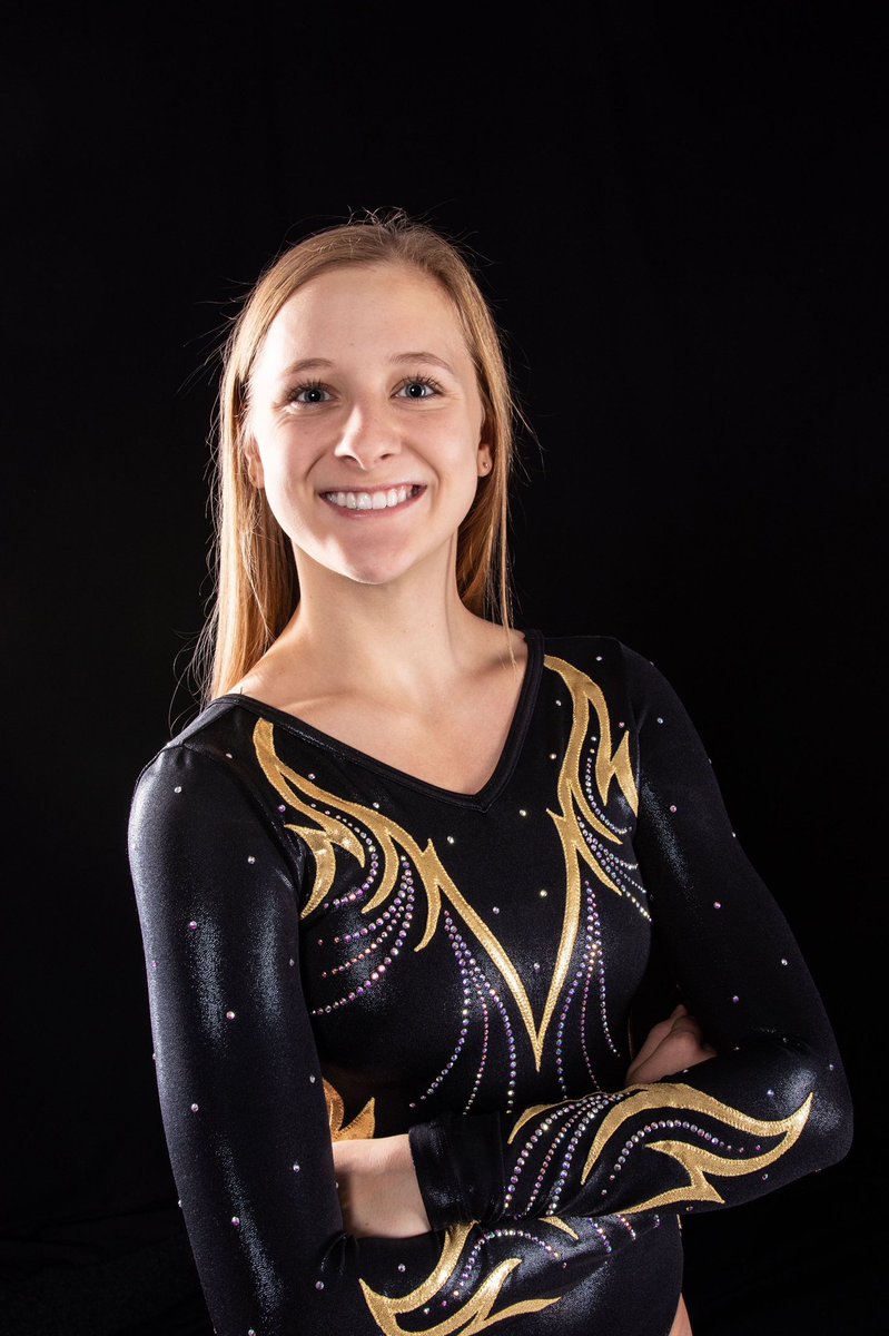 sarahshirley550's tweet photo. I am a daughter
I am a sister
I am a friend
I am a future health care provider
I am blessed
I am enough
I am more than a student athlete
#takingMACtion #mentalhealth 
@WMU_SAAC @WMU_Gymnastics https://t.co/9Ysvkqk1F4