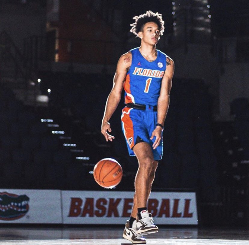 JaylenMartin_1's tweet photo. Blessed to receive an โญ๏ธffer from the University of Florida ๐ต๐ ๐ #GoGators @GatorsMBK @onlygators @GatorsDaily https://t.co/OIgSuSxmjM