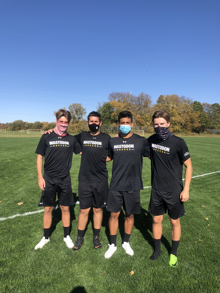 Congratulations to our Culture Challenge Winners "Connecting People". We incorporated Music, Food, Games and Photos: all things that connect people! Congratulations Marco, Emil, Mathias and Erdwin!  #RAPID #FourWalls