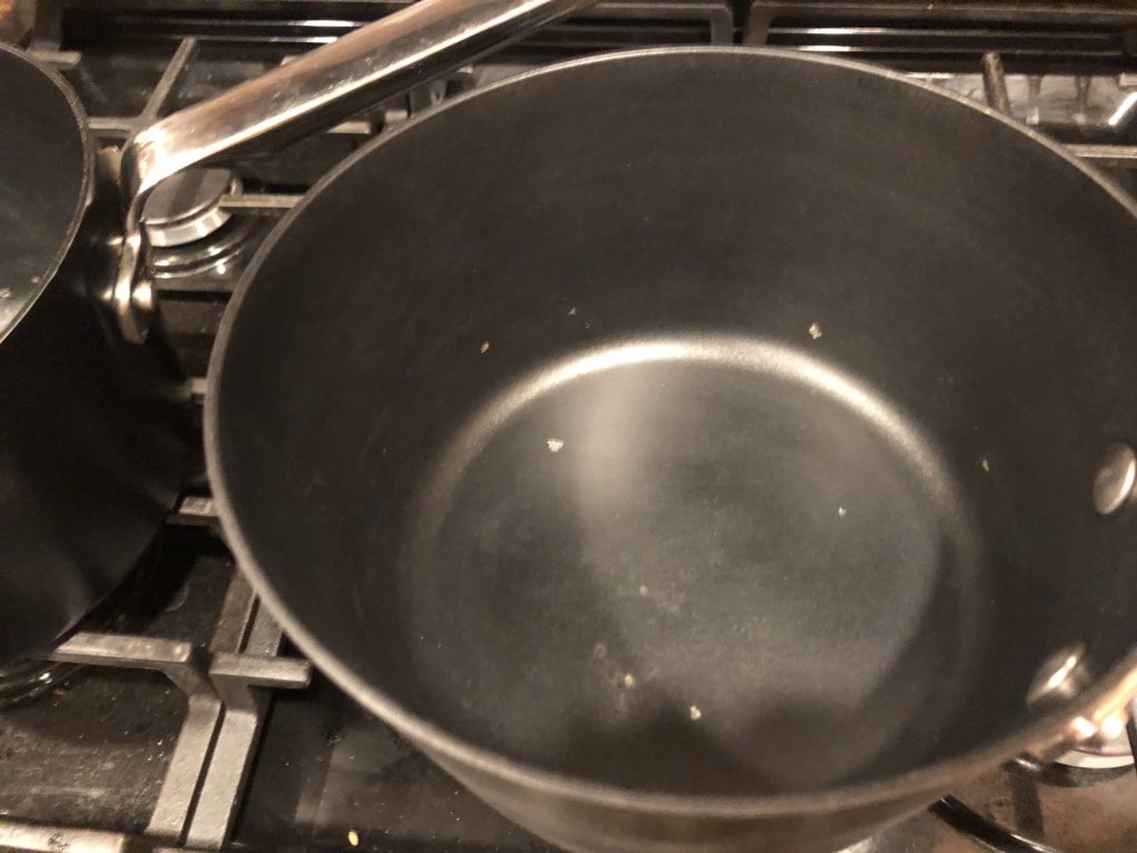 Alison Dean (@thealisondean) on Twitter photo So apparently the <a href="/WilliamsSonoma/">Williams Sonoma</a> cookware lifetime warranty is only one year from purchase, when did one year become a lifetime? And also whats this white stuff coming out of my pans? #healthhazard #falseinformation #williamssonoma So apparently the <a href="/WilliamsSonoma/">Williams Sonoma</a> cookware lifetime warranty is only one year from purchase, when did one year become a lifetime? And also whats this white stuff coming out of my pans? #healthhazard #falseinformation #williamssonoma