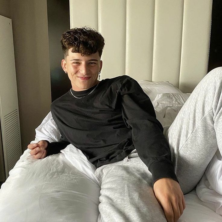 𝙀𝙨𝙩𝙤𝙮 𝙙𝙚 𝙫𝙪𝙚𝙡𝙩𝙖🤪🤙🏻
#sexrol #freerol