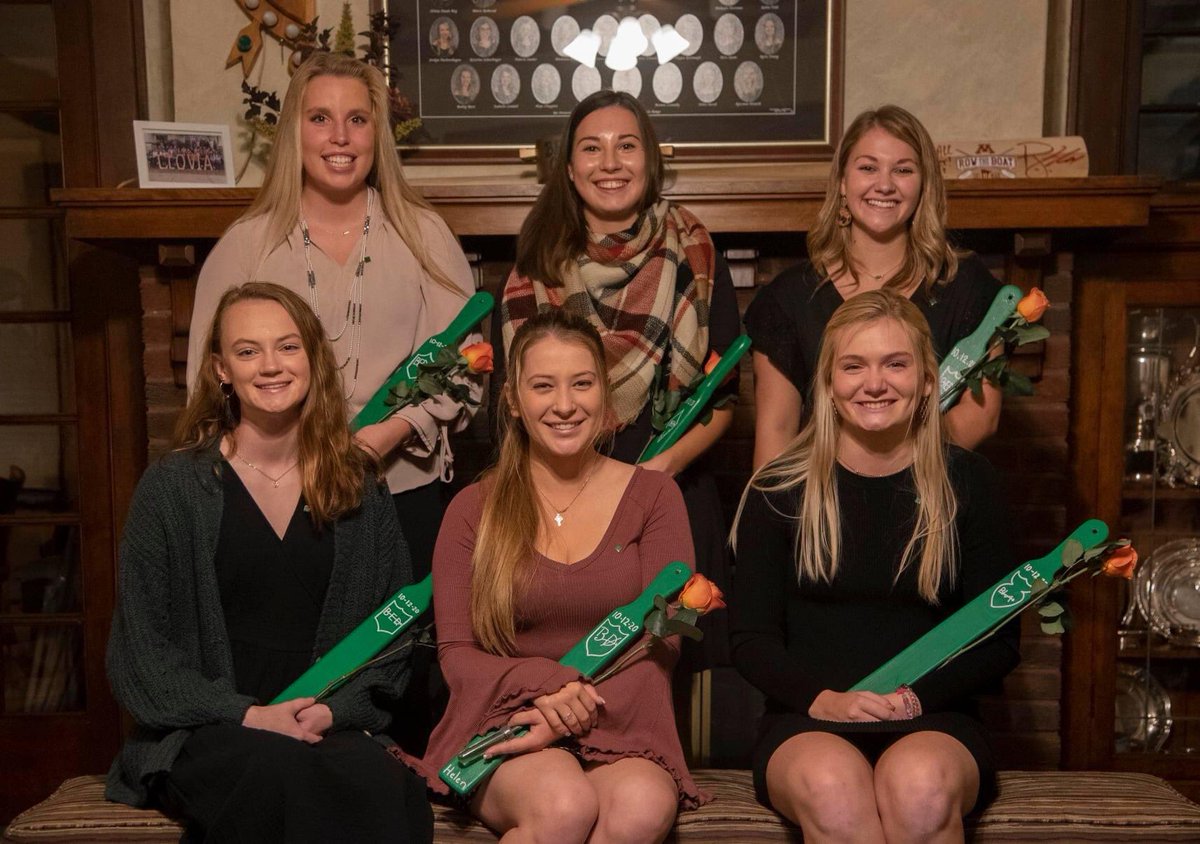 6 wonderful girls started their Beta of Clovia journey last night! Welcome to the Family -- Kara, Maddy, Chloe, Becca, Helen, and Ayla! 

(Please note that masks were worn during the entire ceremony and were only removed for a few moments for pictures.)