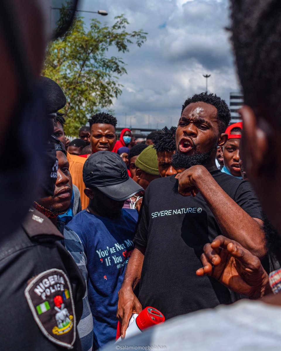 patorankingfire's tweet photo. Break in Transmission...We are Fixing our country. @stannleyjohnn ✊🏿#Endsars #endpolicebrutality https://t.co/RTjmYUrKjs