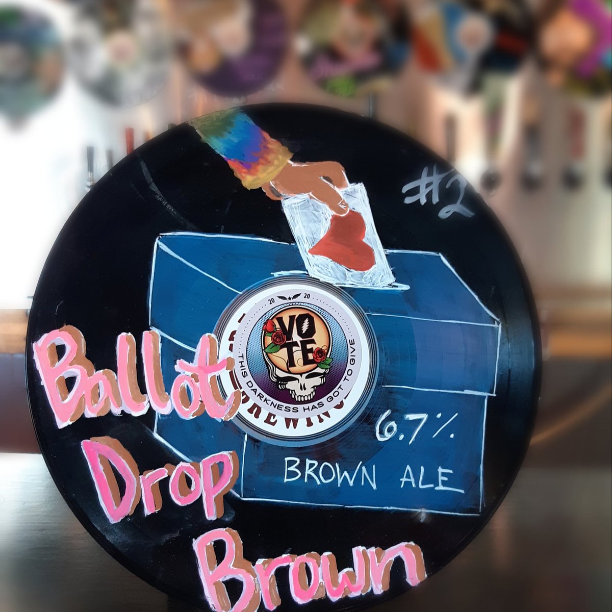 DeadHippieBrew's tweet photo. Hey! Did you vote yet?Great! Stop in to the Hippie for a pint of Ballot Drop Brown to celebrate! Didn't vote yet? Go Vote! Then stop into Dead Hippie after for a pint to celebrate! #deadhippie #beer #govote #bringyourmask https://t.co/fneCsfy9Bj