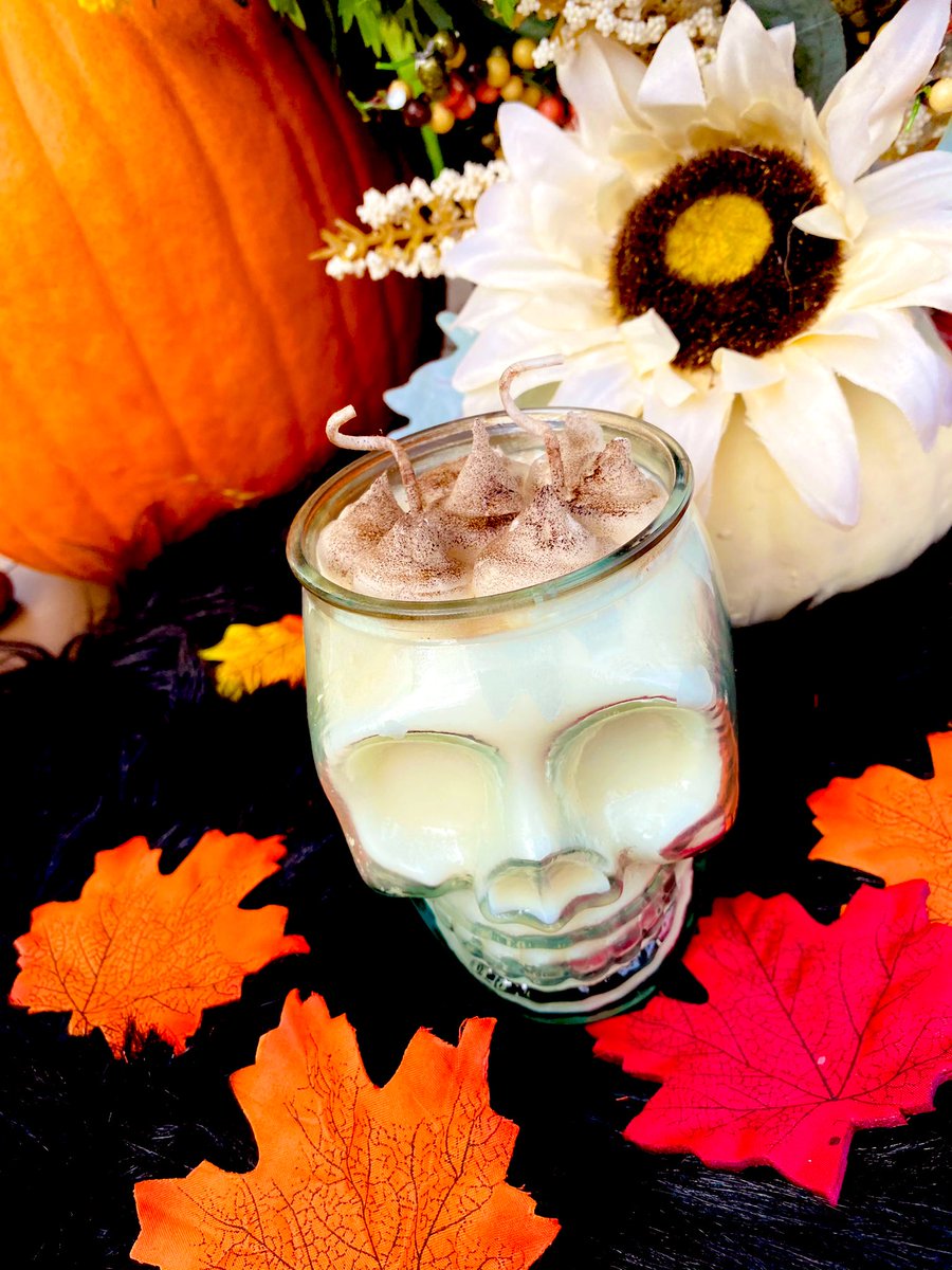 AlmostTasteful's tweet photo. @jamiesartrealm Fall candles drop 10/19 as well as many body butters, whipped soaps, yoni bars & more β€οΈπ #staytuned #Halloween #boutique #funcandles https://t.co/XYWSTAI5aI