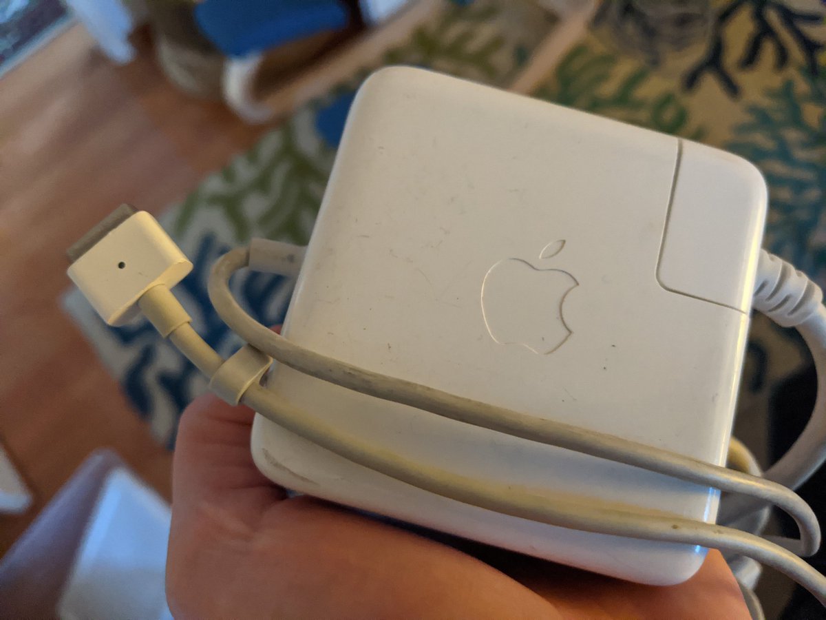 I FOUND THE CHARGER FOR THE OLD MACBOOK.