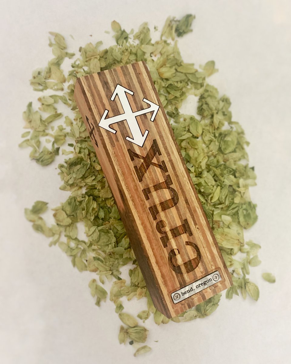 Although #freshhop season is coming to a close we are excited to open the malty door into Crux Fermentation Project's Shakeside Stout! 🍻 #Taphandles #SellMoreBeer #MadeForCraft #cruxfermentationproject