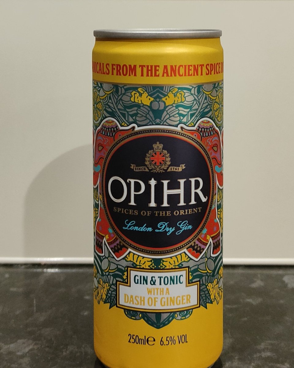 #gin on the go 😁
 I'd say there's artificial sweeteners in the tonic. No information of the ingredients on the tin