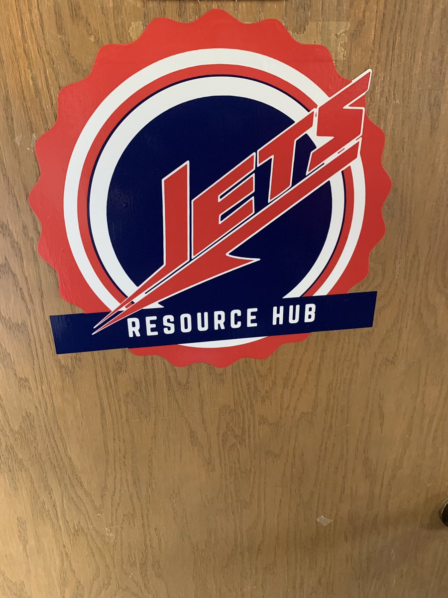 SGANewman's tweet image. Today Senators Liu and Gary helped officially open the Jets Resource Hub. They, with the food pantry committee, have been working extremely hard to make sure students have access to food and other resources!✨
#NUVision #NUVoice #SameValues