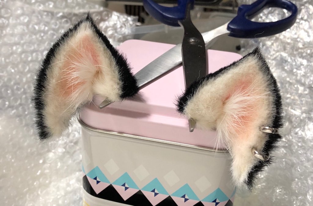 Recorder3L's tweet photo. 做完了👏👏是跟拍卖头配套的耳朵 https://t.co/5xTPpUyyER