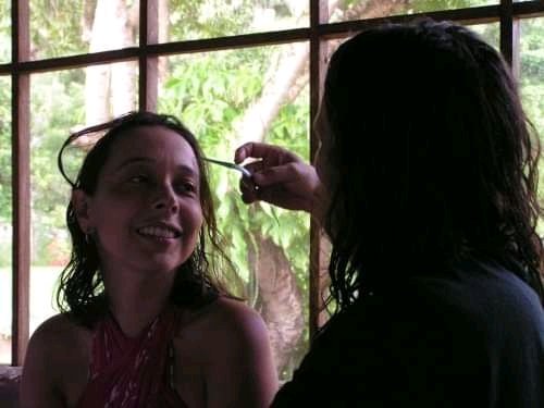 Today I have 352 days without embracing my husband. I feel like when we reach the one year I'll be broken. I never thought I would be in this situation. 17 months in this proces. This foto was taken 13 years ago. I miss him so bad 😓 #prioritizefamilysponsorship @RealSSAdvocates