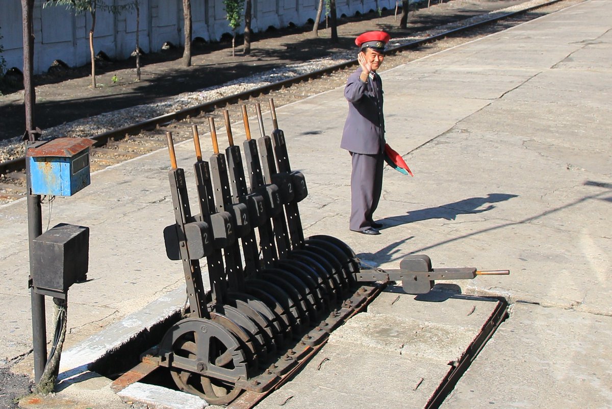 Nordkoreanische Stellwerks- und Signaltechnik 