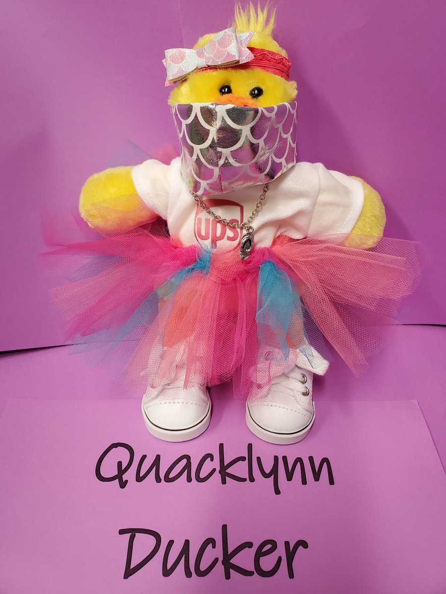 LilCorcanee's tweet photo. "Hi, my name is Quacklynn Ducker, and I'm the #SouthCalDucky for Costa Mesa Center. I hope all my friends, are wearing their masks, (do you like mine?) and staying safe!" #StayCalmHaveFun #MaskedDucky @jrindafernshaw @MarkSundelius @melirere @JasonEtter7 https://t.co/9Ite3jZO2B