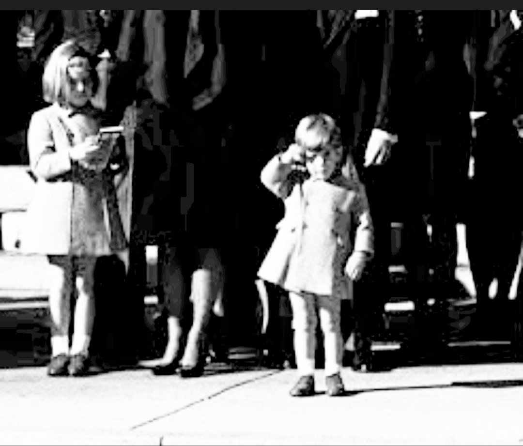 Welcom John.f.kennedy.jr   https://twitter.com/LightworkerCain/status/1316125791483162624