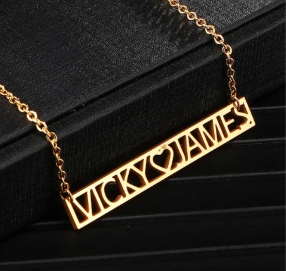 JewelryName's tweet photo. Time is running out⌛ your own 𝗖𝘂𝘀𝘁𝗼𝗺 𝗡𝗮𝗺𝗲 𝗝𝗲𝘄𝗲𝗹𝗿𝘆 on sale!👇
https://t.co/pJwd7XdMQc

#jewelry #necklace #bracelet #bracelets #necklaces #earrings #namejewelry #fashion #momandson #mother #gift #gifts #marriage #engagement #anniversary #lover #jewelryname #charm https://t.co/3YXIGLClUn