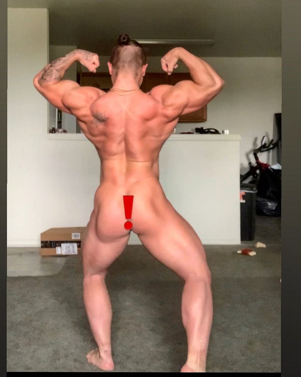 EmpireLegendary's tweet photo. Back and booty motivation from 
Muscle chick @paige_dumars 
#backday #backandglutes #backpose #backandhamstrings #glutes #glutesmotivation #hamstrings #backandbooty #backandglutes #wednesday #onlyfans #bodybuilding #flexing https://t.co/BdfFrLHymT