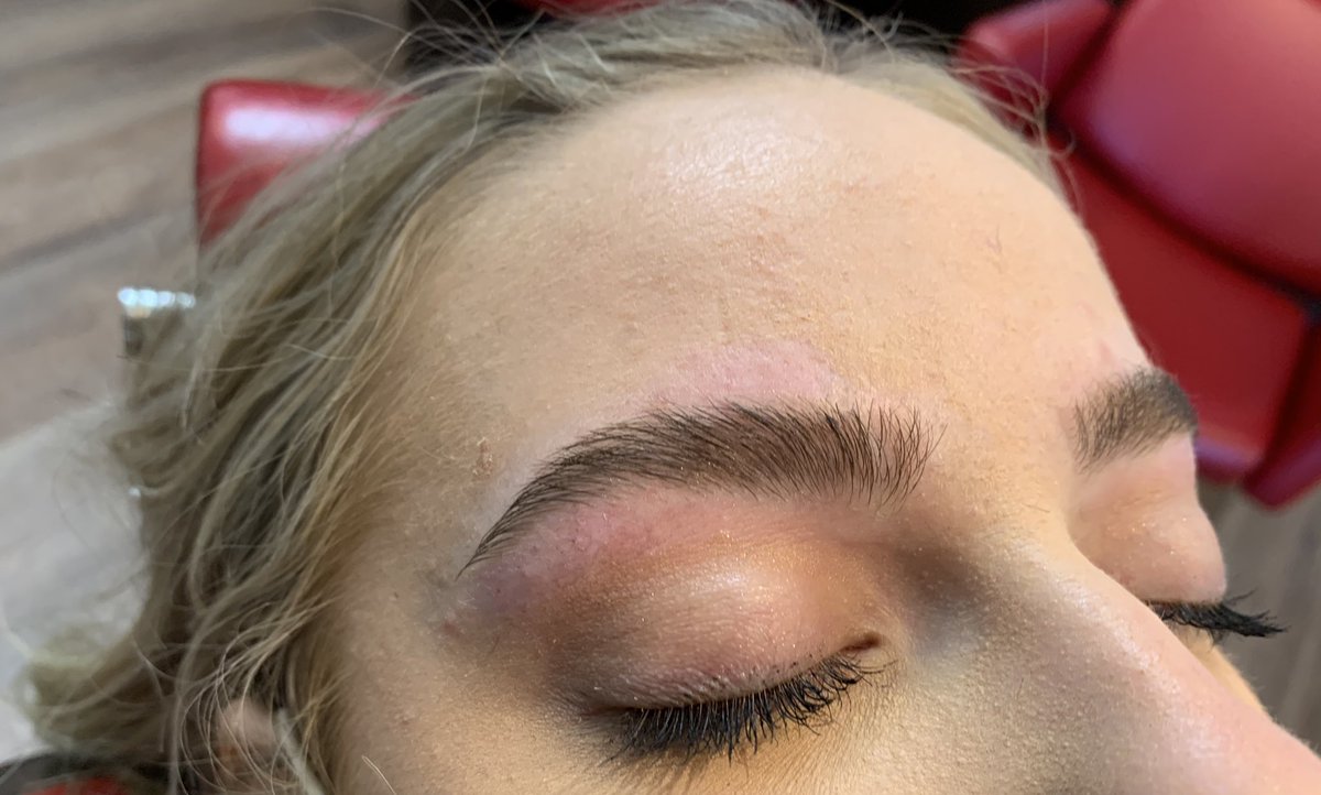 •anna• tweet media