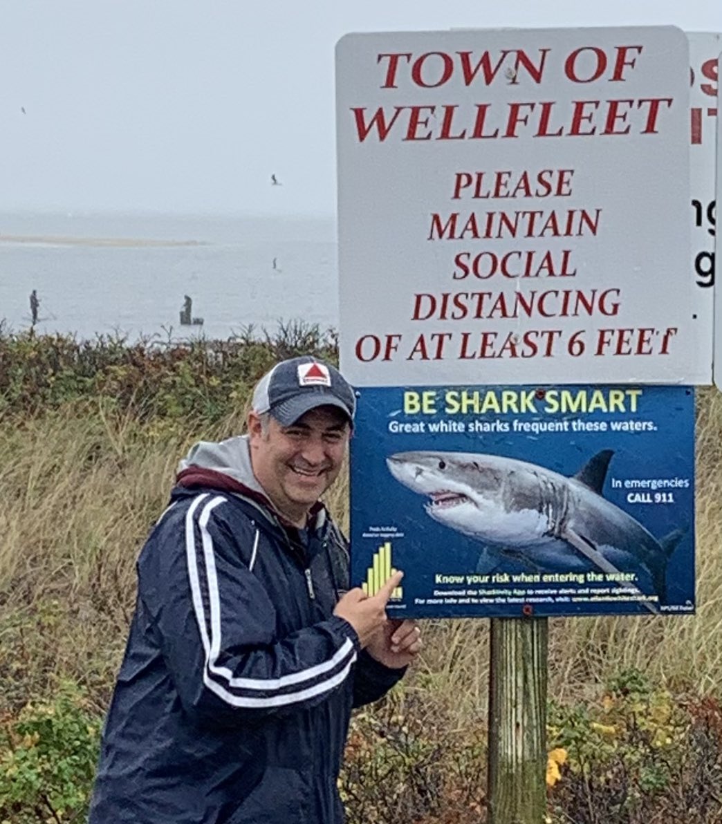 Mflip25's tweet photo. @BruceShark5  is this you?  On a quick trip to the Cape and wondered if they snapped your picture https://t.co/67nPe8kTpM