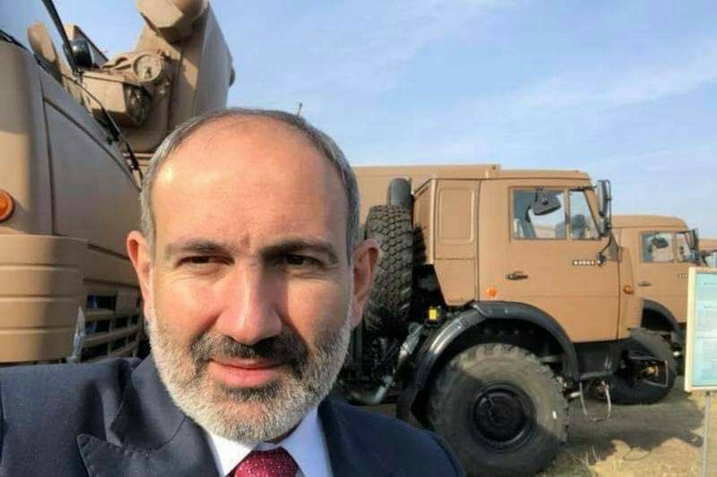 ReyyanNur9's tweet photo. @NikolPashinyan @MinPres How does a person take a selfie with Raket #TOrM2KM? Do this normal Person?and you call us aggressor?Oh World,Hear Us !#OpenYourEyes https://t.co/dPsXR3OAl4