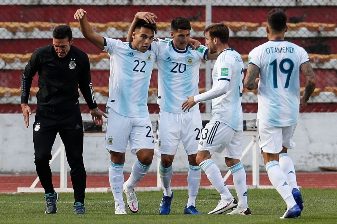 aguerosergiokun's tweet photo. Triunfazo en la altura!!! Vamos @Argentina 🇦🇷 https://t.co/lpcUmNWh90