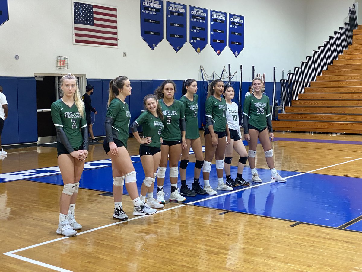 SicklesHigh's tweet photo. Sickles faces Riverview in District Semi-finals. Let’s go Gryphons! https://t.co/sfaBL4h5Sa