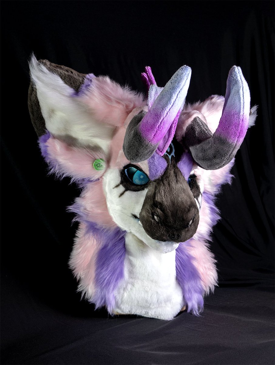 Faen the Dutch Angel Dragon for @lossfoxart !Learned a lot on this head
