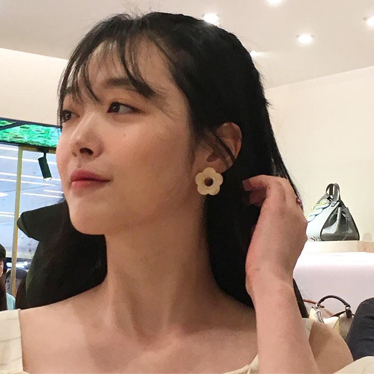 the only one ❤️
#Remember_Sulli