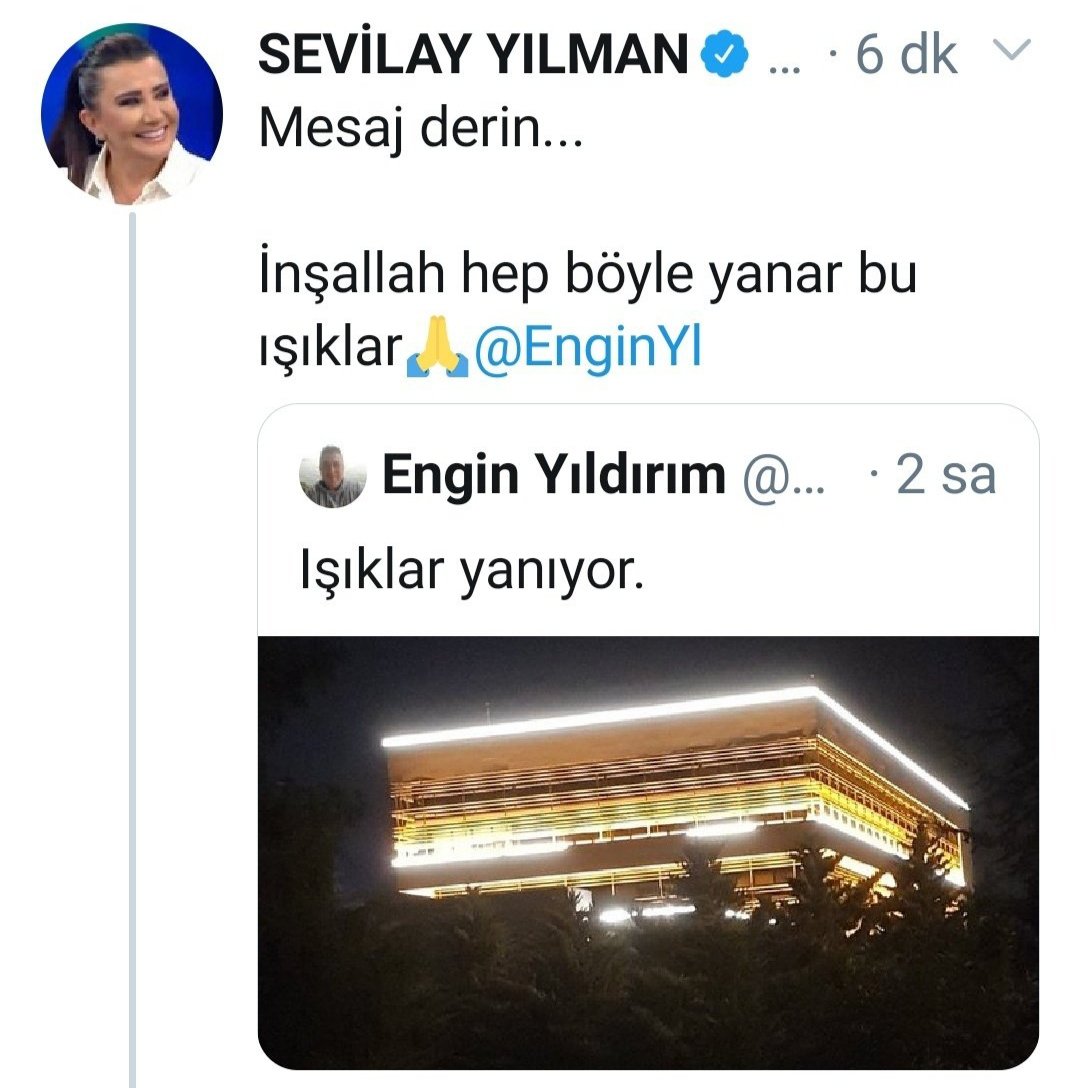 Cüssesine bakmadan Devlet'e kafa tutmaya kalkanların zavallı haline gülüyoruz. 
Adama tükürdüğünü yalatırlar. AKILLI OLUN !
#SevilayYılman