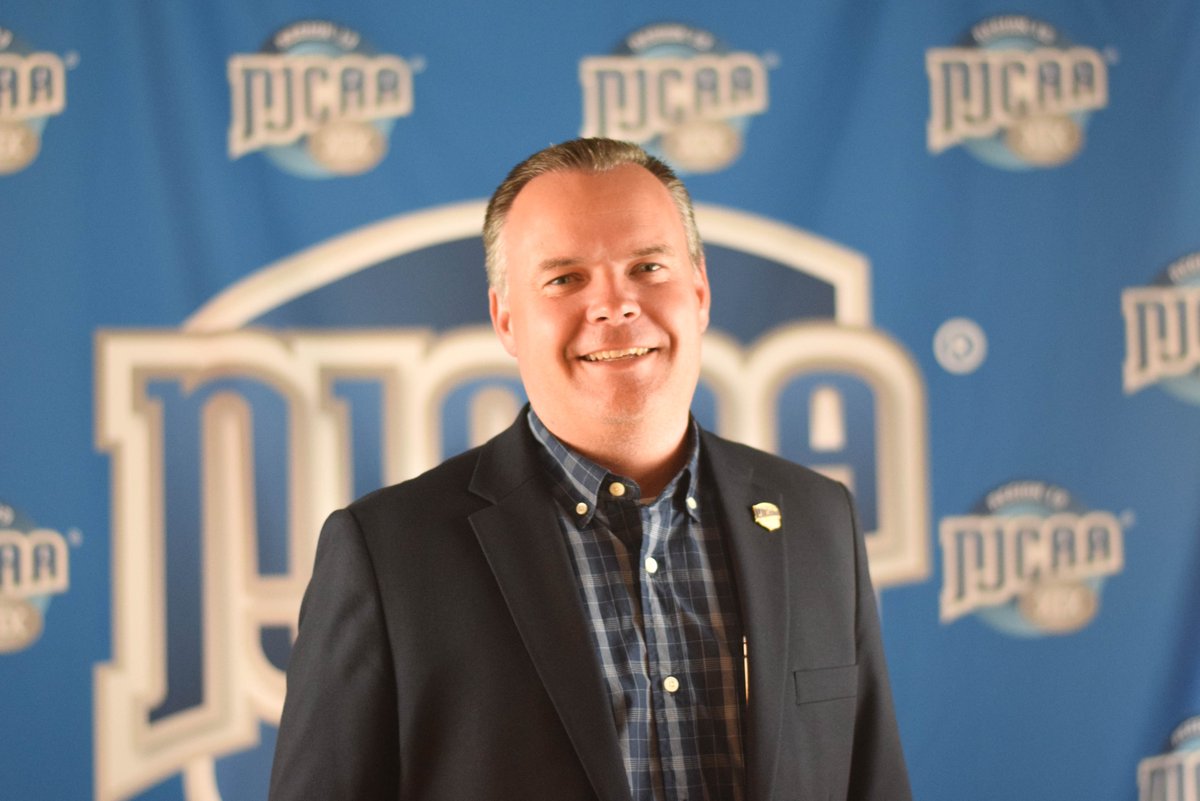NJCAARegionXIX's tweet photo. Congratulations to @RCRoadrunners Executive Director of Athletics Brian Rowan on being named the @NJCAARegionXIX Ron Case AD of the Year Award Winner! https://t.co/a7mmffWHj3