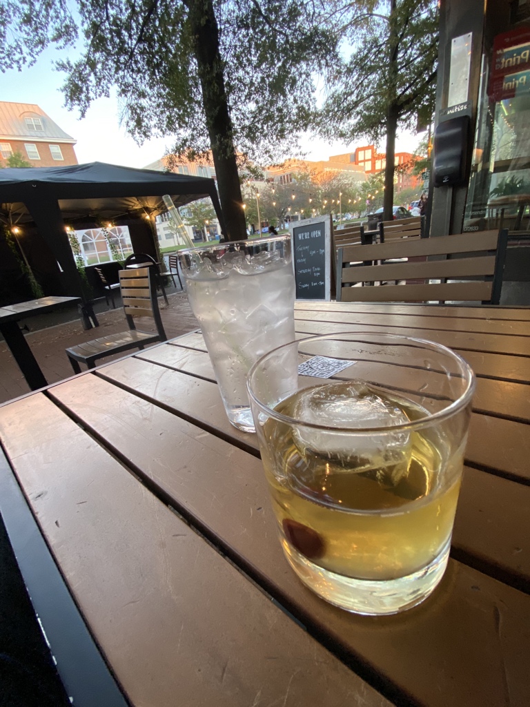 epicureanist's tweet image. 🥃🍎🥃🎃 @BarrelDC’s glorious “milk punch” somehow got better this fall: new apple and pumpkin flavors. 

Their outdoor seating is outstanding, too.