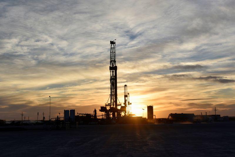 U.S. shale oil output to drop 123,000 bpd to 7.69 million bpd in November: EIA reut.rs/3dnnkTy