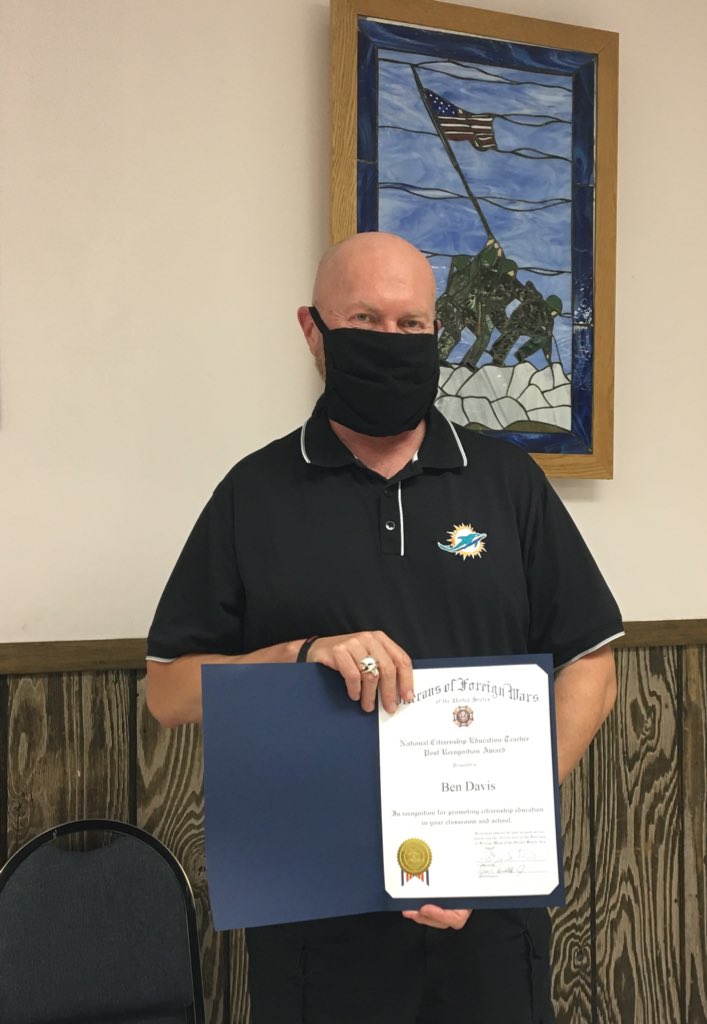 Congratulations, Ben Davis!  Mr. Davis received the VFW National Citizenship Education Teacher Post Recognition Award this evening!  We are so proud of you and  appreciate what you do for our students and school community! #BBMSBearLife #oneCCPS