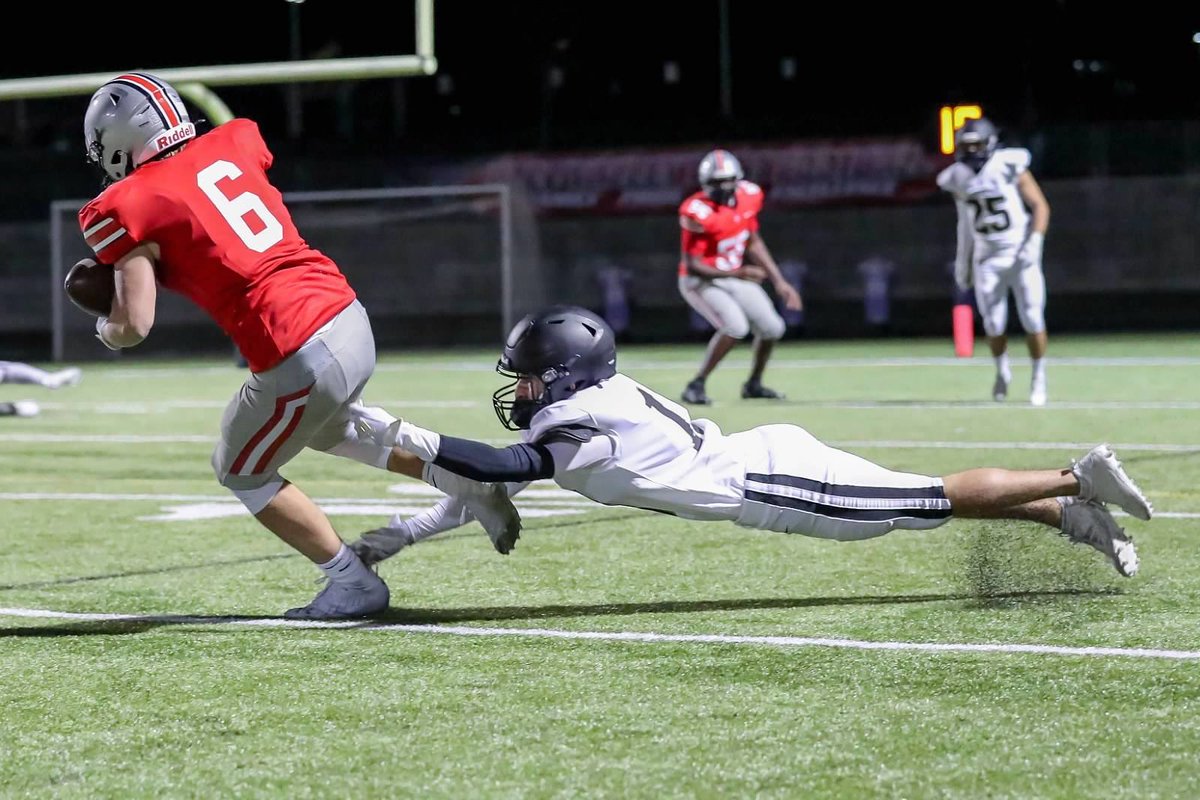 nygiantssweetie's tweet photo. Pics from the BVW game are up! https://t.co/EZXcWKdhNA  Enjoy! @BVTouchdownclub  Please retweet! https://t.co/CNWIljwC1N