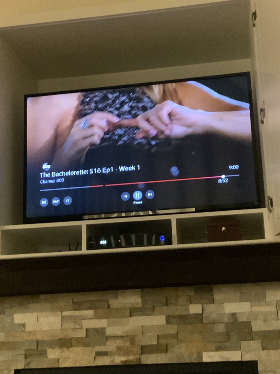 thebachelor_tea's tweet photo. AJ: That was the first time I touched a woman in months! Her hands were so soft. Hopefully it went well

Clare: It’s like a Jack Terrier took a bite out of my hand #Bachelorette https://t.co/laNLbi16fd