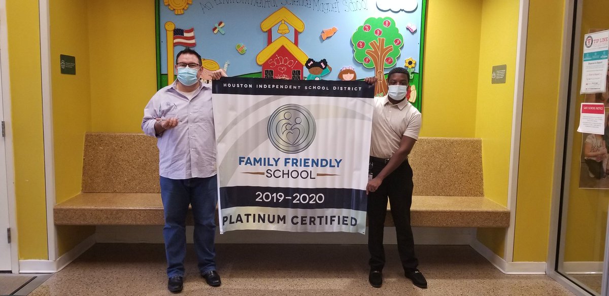 We are so excited about our Level Platinum status!!! Way to go Berry Team, Students, Berry PTO and Community! 💚🐝💛