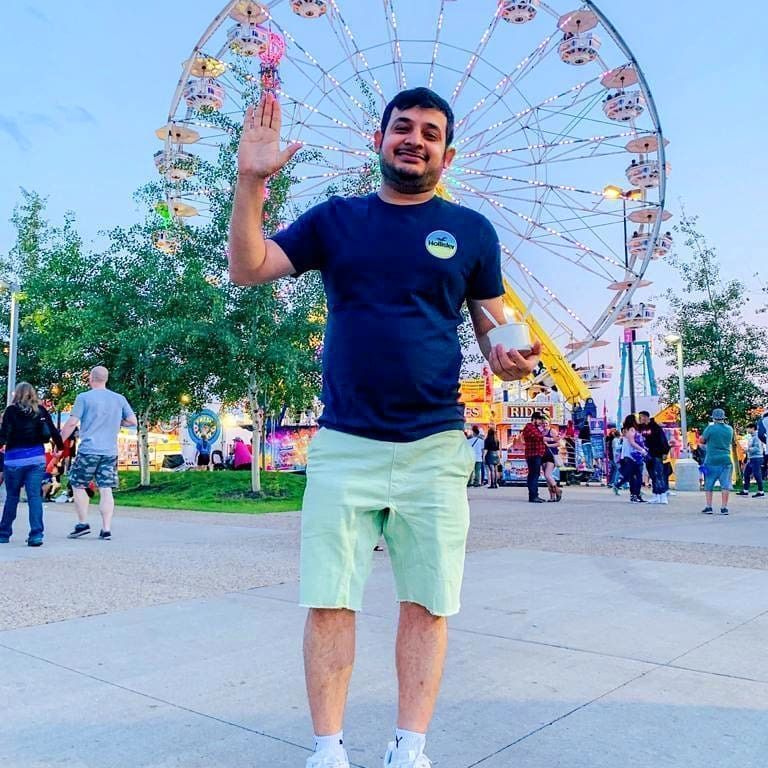 KDaysyeg's tweet photo. Brr! @ModiNaNdish has us officially waving goodbye to the #YEG warm weather. That means we are just another season closer to #KDays. #TBT #YEGEvent #BestKDays https://t.co/K4BLWVDR1D